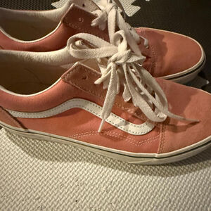 Van's old skool river rose size 7